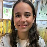 Profesora particular de inglés y niños de primaria.